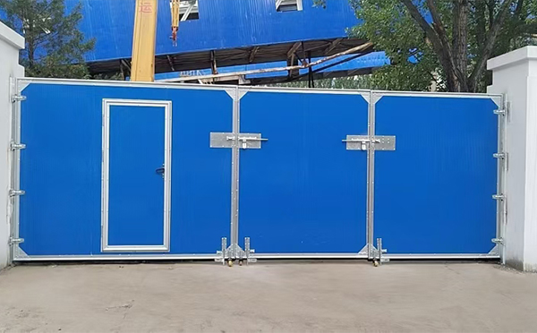 巴楚工业平开门