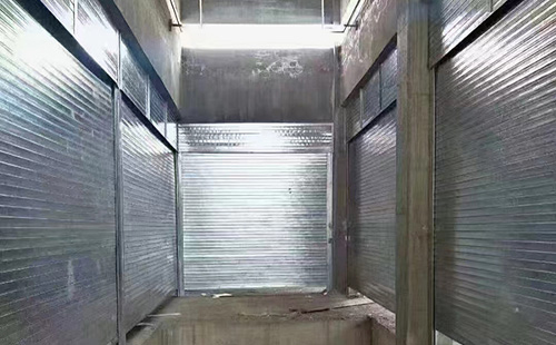 巴楚防火巴楚卷帘门应定期保养维护吗