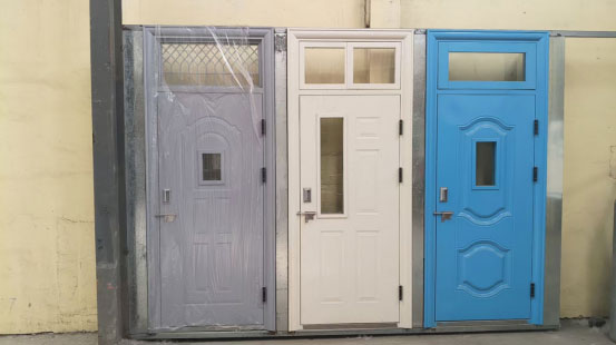 巴楚学校教室门