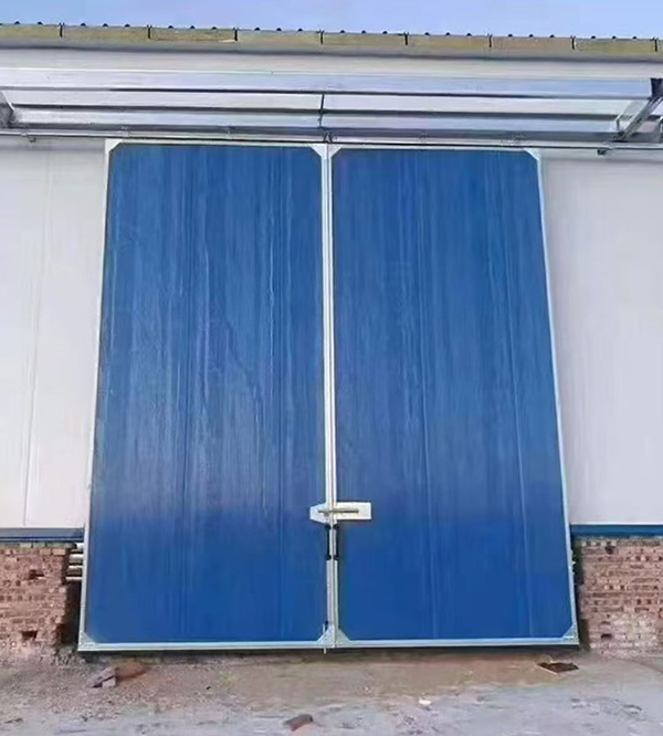 巴楚工业门在大型仓储物流通道中的应用实例