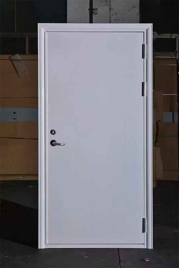 社区活动中心加装巴楚防火门保障居民安全